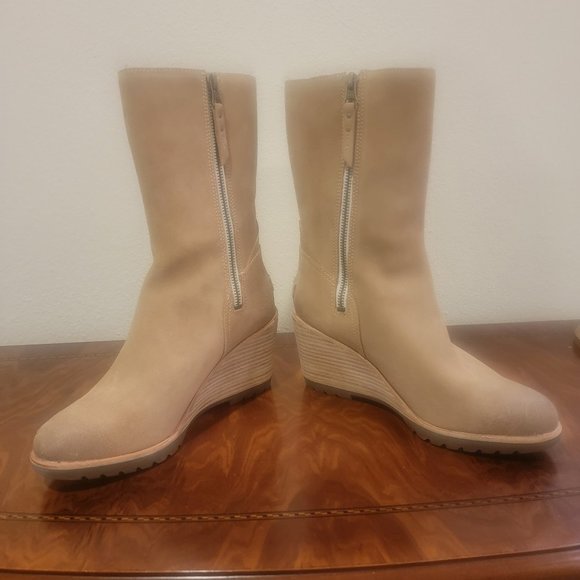 Sorel After Hours Beach Tan Suede Wedge Boot 8 1/2 NWOT/No Box - Picture 4 of 11